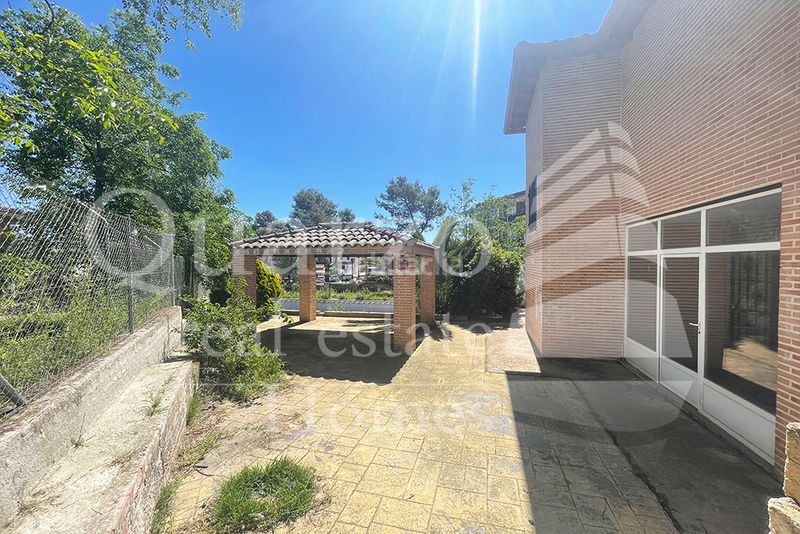 Foto 2fbf9b05-03c3-4e42-8f3e-acad2459868e. Doppelhaus in Ventas de Retamosa (Las)