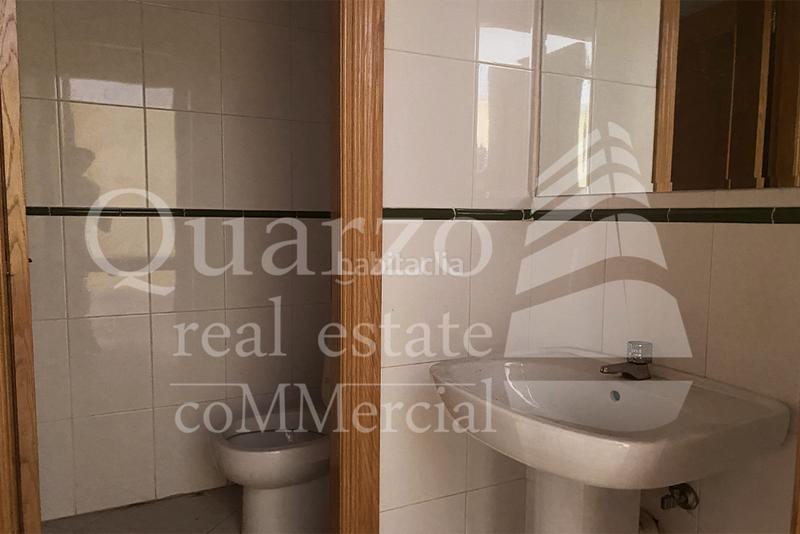 Foto 2041eb20-bbfa-4f2a-a4e2-ab44d771853f. Local comercial se vende locales comerciales en Delicias Valladolid