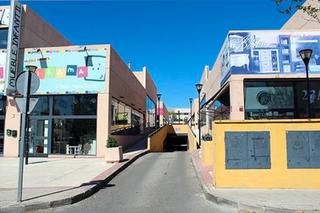 Parking coche en Europolis