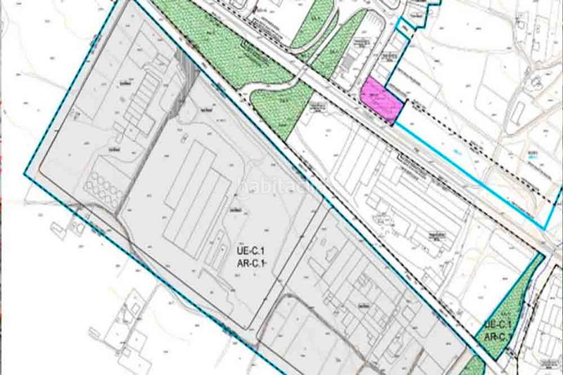 Foto b7d7b735-6aa4-4bad-baf0-2314f34ac38c. Bâtiment à usage industriel dans Requena