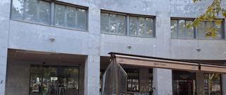 Local Comercial a Calle Amadeo Arias