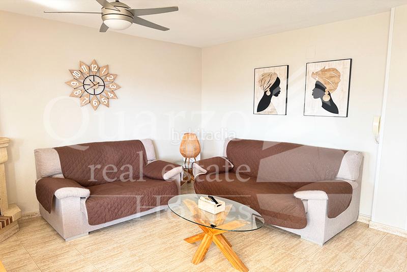 Foto 2b34e6a5-3b53-43b7-b656-3f6bbbefa69d. Etagenwohnung mit kamin heizung pool in Oliva nova Oliva