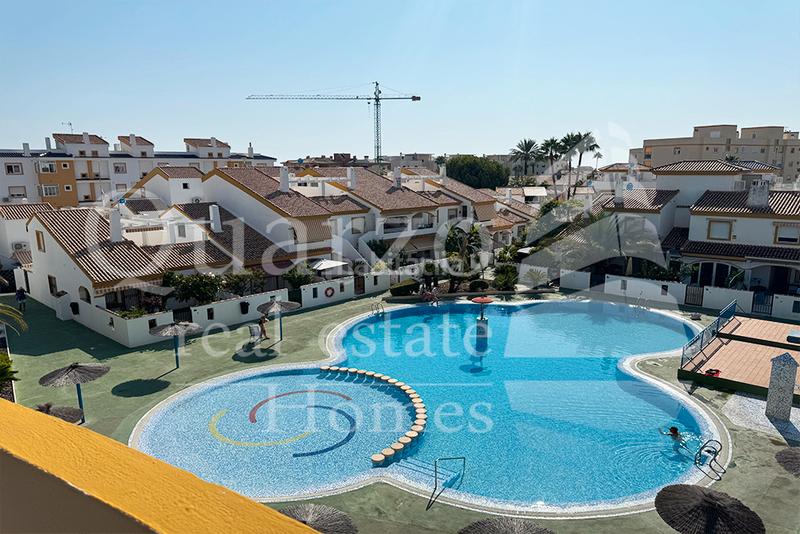 Foto 68631dc1-b38d-4565-bc18-480fbe33320d. Etagenwohnung mit kamin heizung pool in Oliva nova Oliva