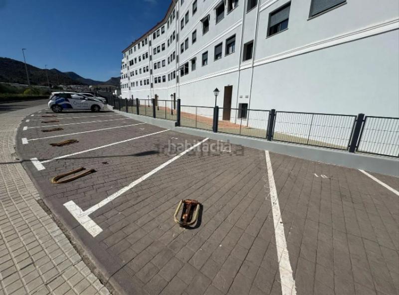 Foto 10ef8610-c2e8-42c6-af41-f7f47762ce99. Parking coche se vende plaza de garaje en la vall d´uixo en Vall d´Uixó (la)