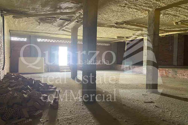Foto f22d2e42-32e2-4763-8839-ecfb631706fe. Local comercial a Cistérniga
