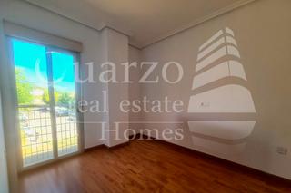Pis  Avenida río tíber. Se vende increíble piso en aldea moret, (cáceres)