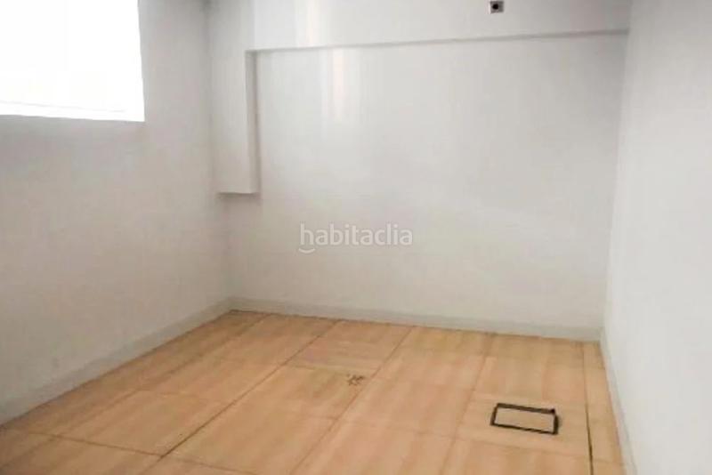 Foto 0071739d-b595-4732-b7ad-d3309c97c26e. Local comercial se vende local comercial , () en Almagro Madrid