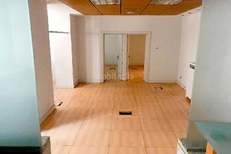Foto 1fc0c30c-973d-4d58-bf13-b620c32e1eb7. Local comercial se vende local comercial , () en Almagro Madrid