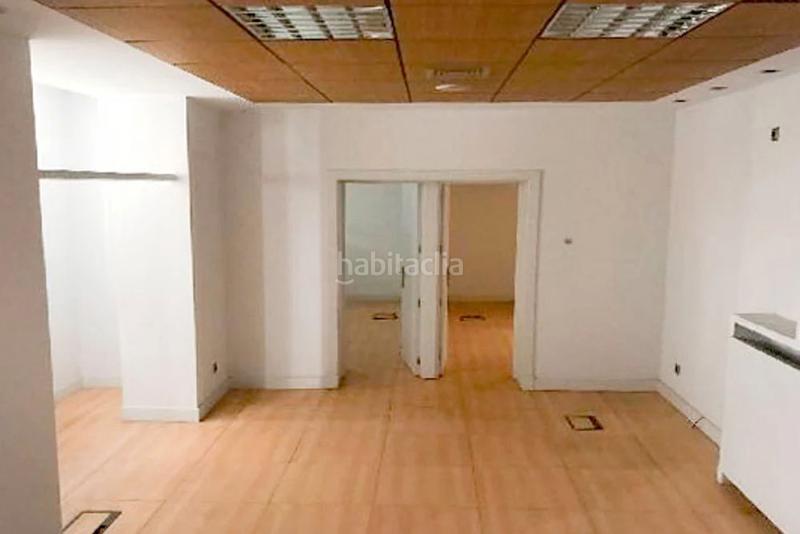 Foto dfa6d70f-fda9-493a-8d7c-9c4b39fdf08b. Local comercial se vende local comercial , () en Almagro Madrid
