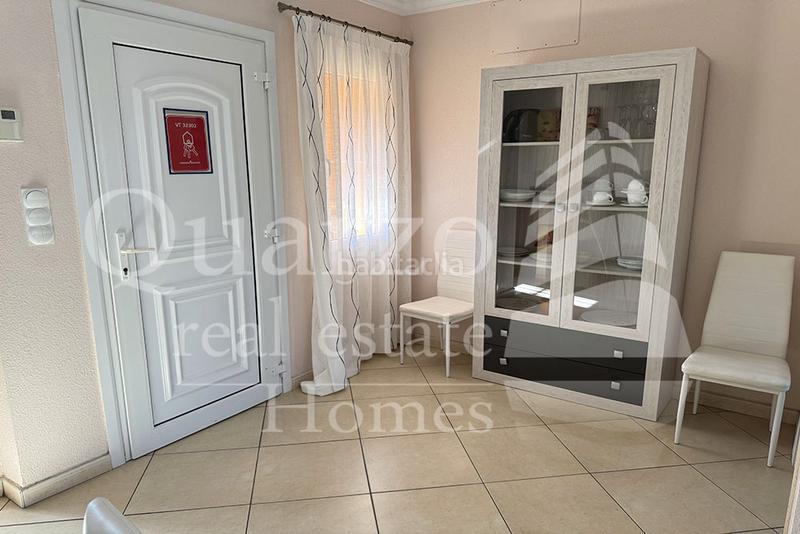 Foto 6493f8f8-e851-4e4e-8736-e87ac04b7b91. Appartamento con piscina in Oliva nova Oliva