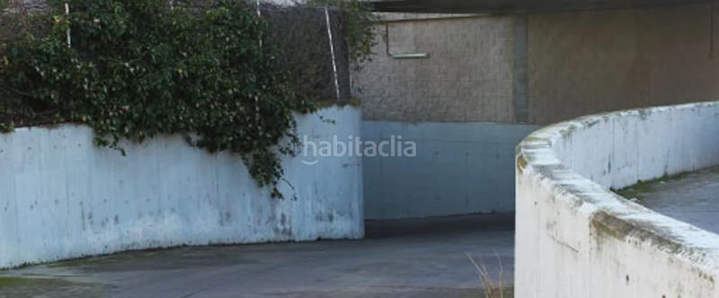 Foto cf2d8070-4832-4e2b-abeb-d3b3f685a257. Parking voiture dans Perales del Río Getafe