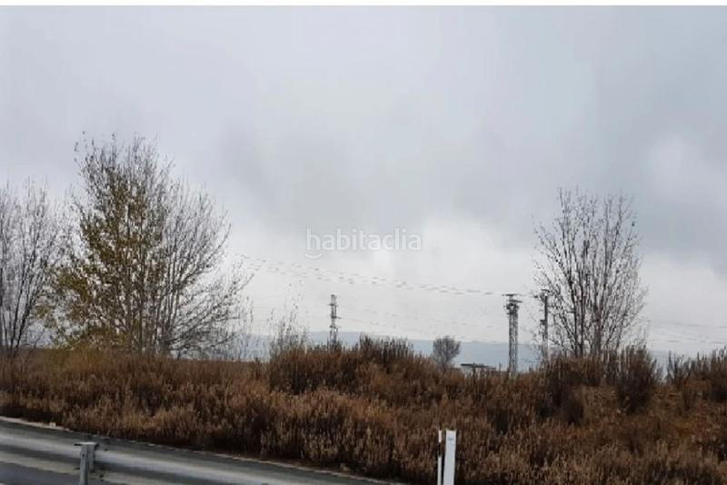 Foto 3631dca7-44ba-4baa-b449-1af8ec261f1e. Solar industrial a Meco pueblo Meco