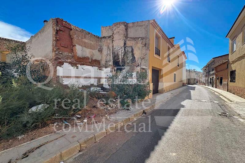 Foto 4fed3cd6-96b6-4d55-9f08-1b06d2ac88f1. Terreny residencial a Tobarra