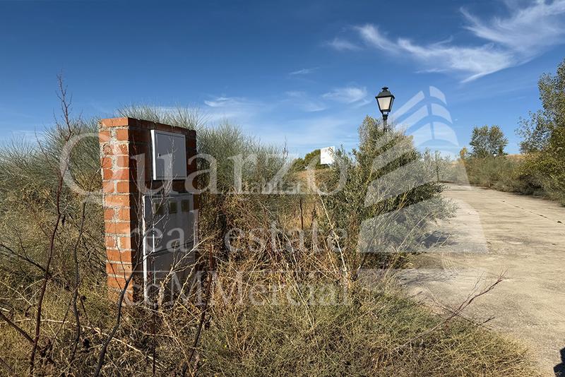 Foto 400e2d07-54cc-43c5-8007-5809c03968f8. Terreny residencial a Tórtola de Henares