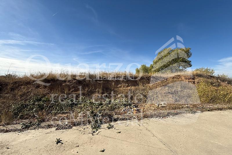 Foto 5251b116-5742-481d-b5fb-ad66bca47318. Terreny residencial a Tórtola de Henares