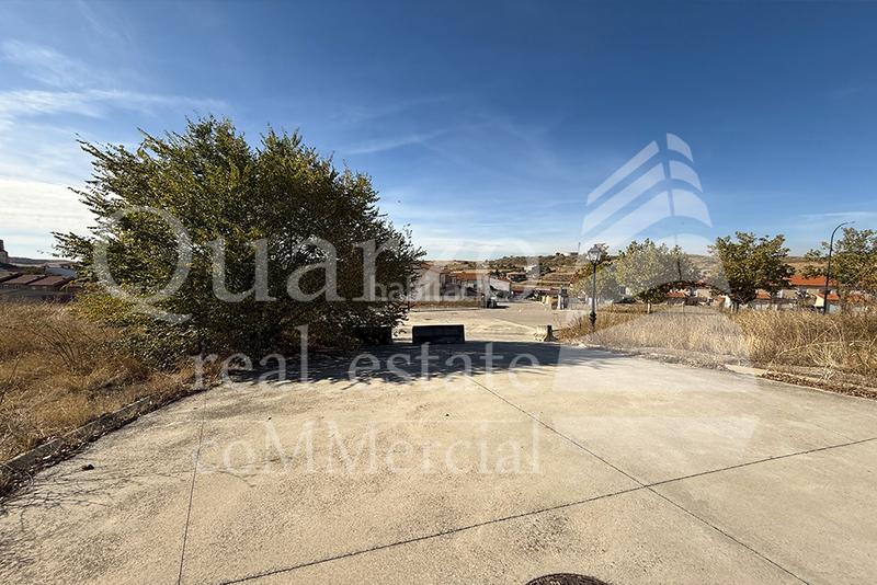 Foto b84c0e0b-b724-4768-9acd-f0389e109a0d. Terreny residencial a Tórtola de Henares