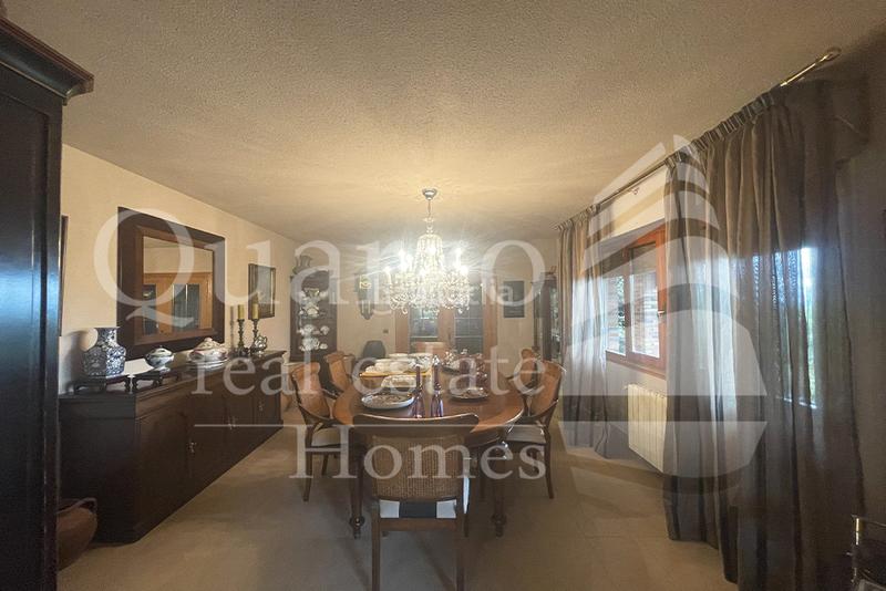 Foto 3b190cc5-b5be-4959-98da-4fdcf7af47d7. House with parking pool in Parque Boadilla Boadilla del Monte