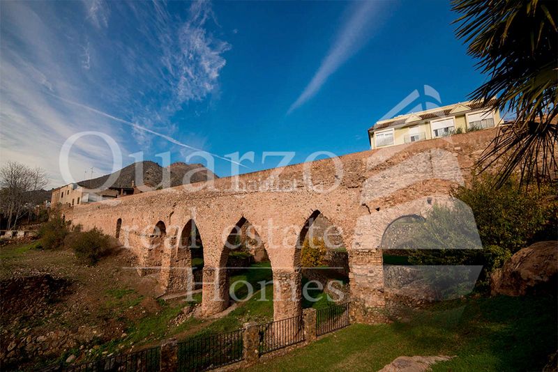 Foto f38e1ff7-b6c2-4fce-936f-05ec02eda289. Pis a Vall d´Uixó (la)