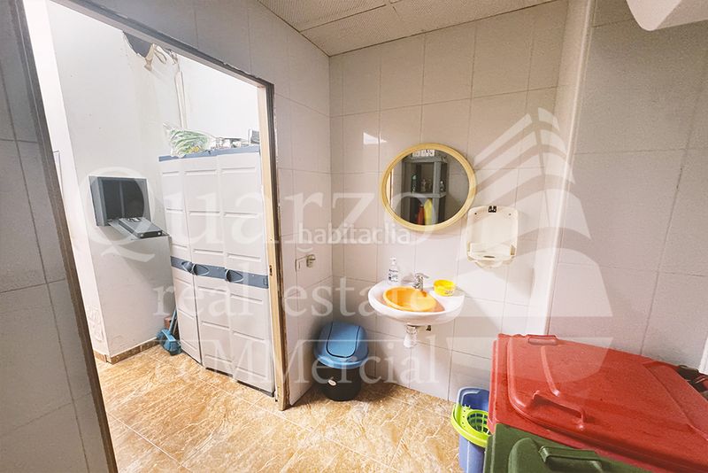 Foto 3cfaac75-5d43-40ec-8b89-43bbb7ac5718. Local comercial a Antella
