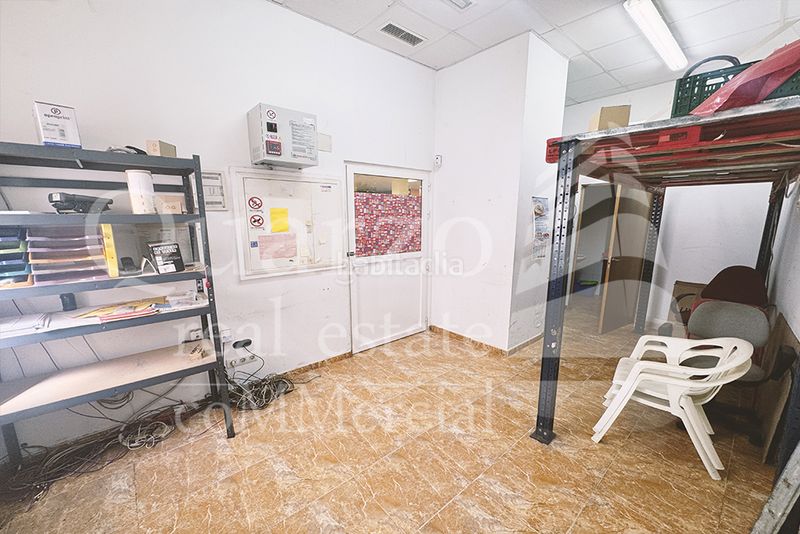 Foto 40930391-c3fc-40a7-9a39-b5a65eb2dfa2. Local comercial a Antella