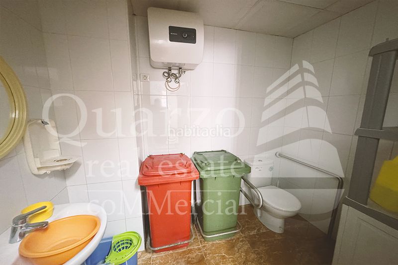 Foto 948c3f6e-fe8c-4693-854d-542db9ee32e7. Local comercial a Antella