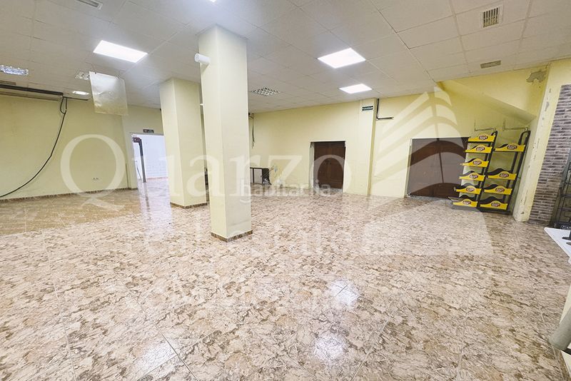 Foto ae6d5e6d-cafd-44eb-b7ad-21da51ea086a. Local comercial a Antella