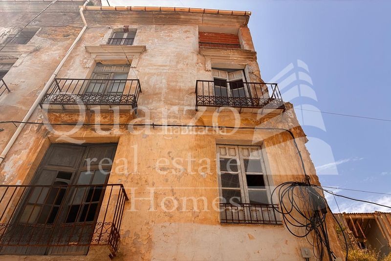 Foto 28647fc0-a8a5-497d-aef9-8d6997634d2f. Pis a Centro Ontinyent