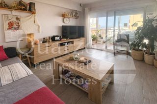 Appartement à Playa de Gandía. En venta nuda propiedad de acogedora vivienda en gandía, valenci