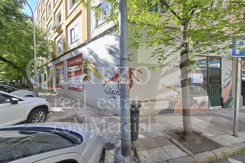 Foto 3d4a9227-d6d8-461b-ad54-670834029c9f. Alquiler local comercial se alquila local comercial , () en Cáceres