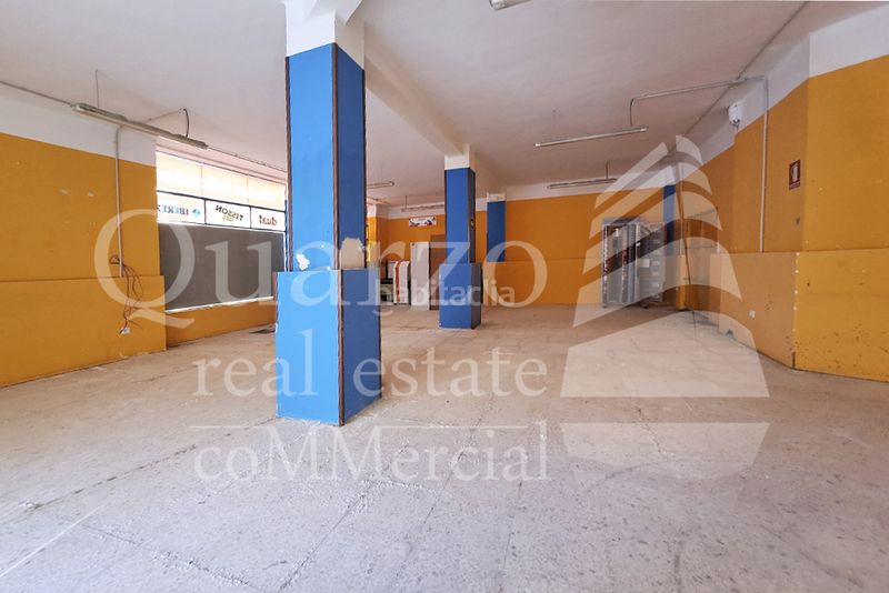 Foto 5438db67-74c9-4203-bdcc-c3bc07cc0b8f. Alquiler local comercial se alquila local comercial , () en Cáceres