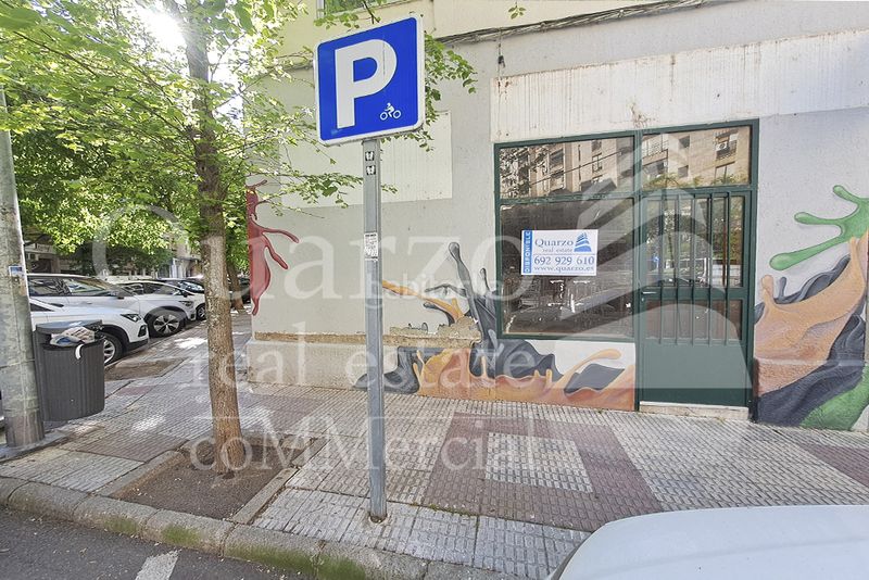 Foto a2d7175e-2273-49b9-a39f-f6a643865c8b. Alquiler local comercial se alquila local comercial , () en Cáceres