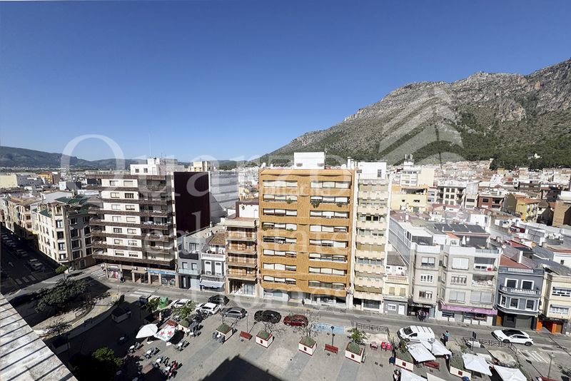 Foto e60e6a69-a3e7-44ad-9609-d08d7f39fda4. Pis amb xemeneia calefacció aparcament a Tavernes de la Valldigna