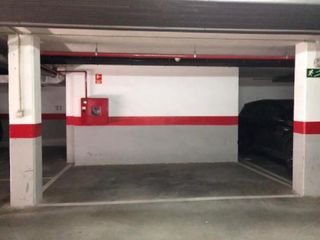 Motorradparkplatz  Calle carpinteros. Se vende plazas de garaje en villaviciosa de odón