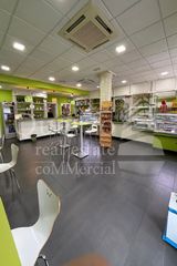 Geschäftsraum  Calle de marbella. Se vende local comercial en arroyomolinos, madrid