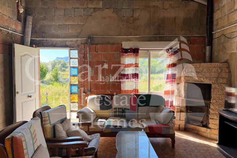 Foto 42dfe5d8-bc82-4f1a-884e-e32414b9a705. Casa amb aparcament a Barx