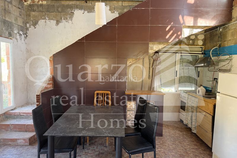 Foto 46f5f555-e4a2-4b54-9b9c-a887f653e39e. Casa amb aparcament a Barx