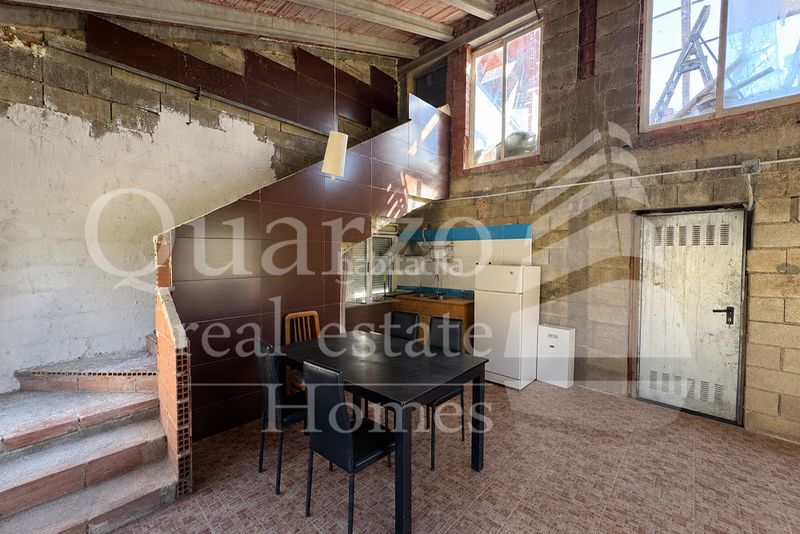 Foto 50d72560-78d2-4f17-95f4-bf323adadf3e. Casa amb aparcament a Barx