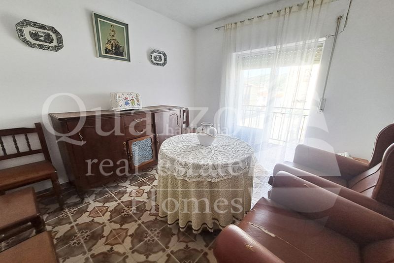 Foto c199d97a-ff6a-477b-a5bb-0ba4f0e7e417. Casa a Madroñera