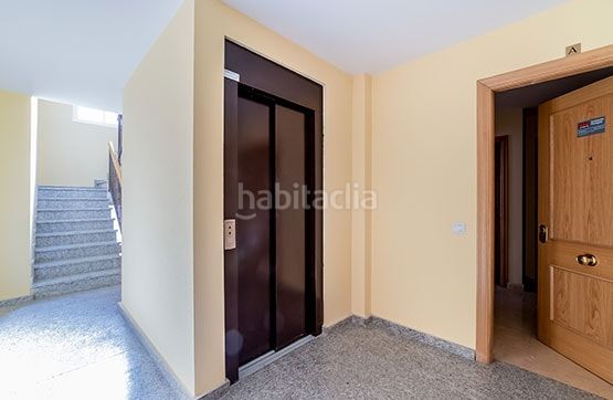 Foto ac357120-8969-46b6-884a-d48c09d9b4eb. Aparcament cotxe a Cebolla