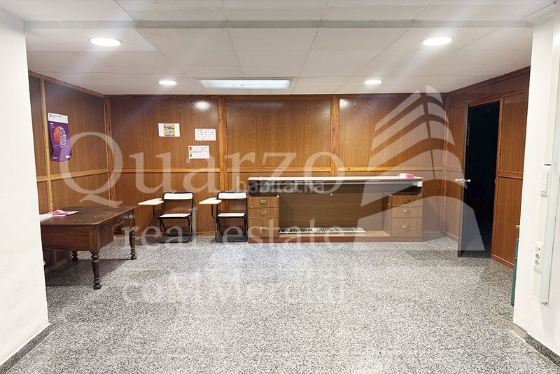Foto 1911380e-767b-4433-9ae3-ca3f279fdaf9. Local comercial se vende local comercial , (alicante) en Villena
