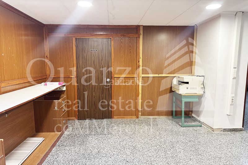 Foto 59961928-f9b3-41a6-bf48-0aca64a3a85d. Local comercial se vende local comercial , (alicante) en Villena
