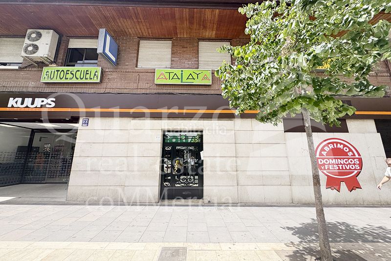 Foto 6f069ebe-2f5d-4c9b-962d-1b5dc2bcba2a. Local comercial se vende local comercial , (alicante) en Villena