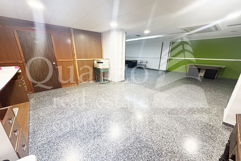 Foto 9e43db04-af26-4e75-887b-81cb4e0ae4e7. Local comercial se vende local comercial , (alicante) en Villena