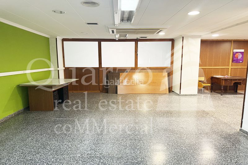 Foto ba4a0e36-e9e6-4ba4-b00c-e433ef434d90. Local comercial se vende local comercial , (alicante) en Villena