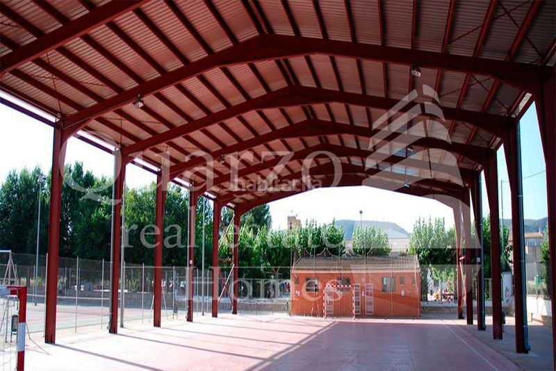 Foto 507546a5-efd3-4987-a423-83e8b4439982. Casa adosada en venta singular bodega/almacén urbano con gran potencial , alicante. en Beneixama