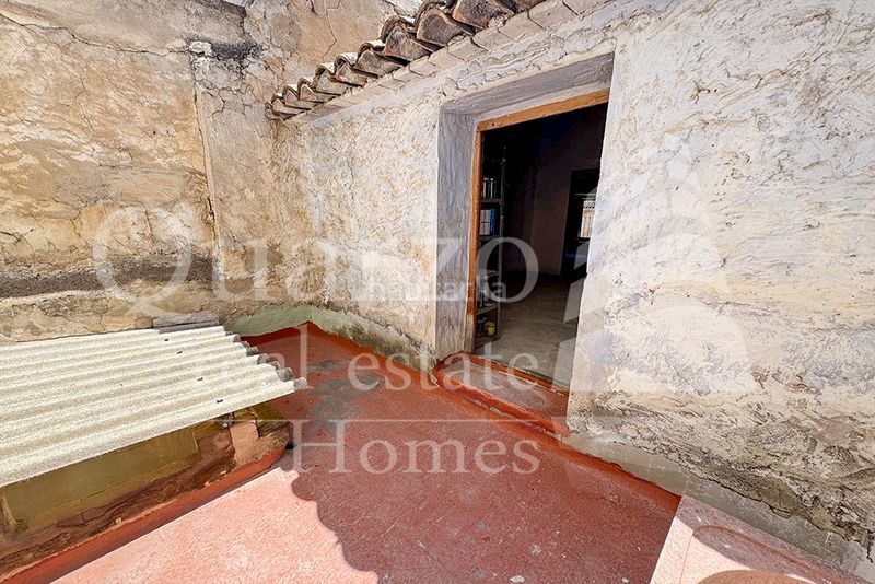 Foto 40a732ea-ca3f-4d06-830b-51353f645ff6. Casa amb calefacció a Ayora