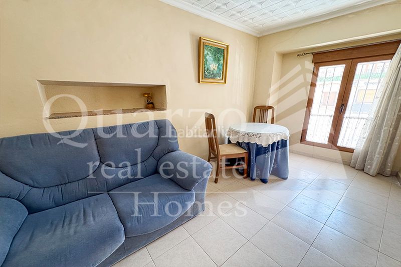 Foto f5320a2c-786b-4b63-87d9-1afbef62885c. Casa amb calefacció a Ayora