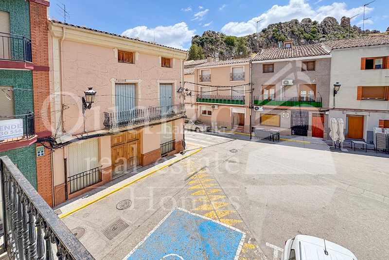Foto fc853ff6-72db-4f86-8141-94efe2280653. Casa amb calefacció a Ayora