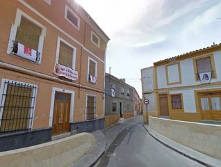 Maison à Hellín. En venta estupenda casa en hellín, albacete.