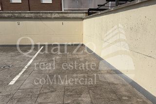 Aparcament cotxe a Calle Segura